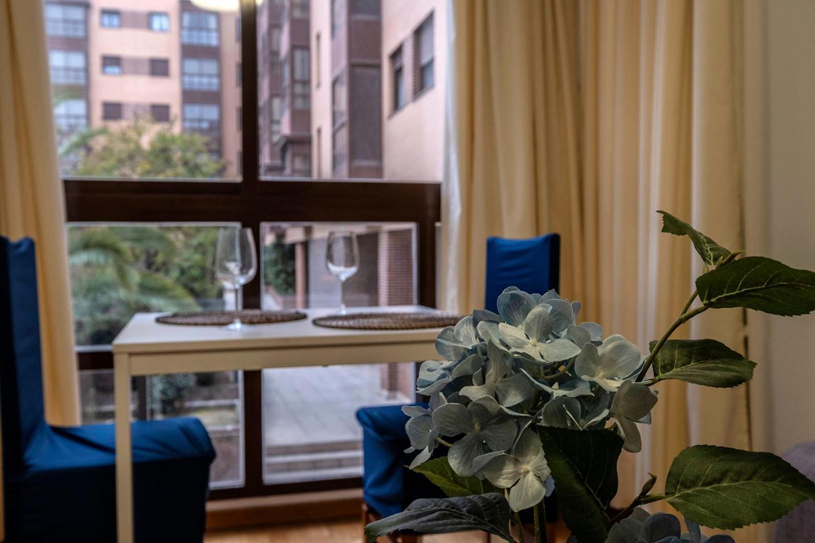 מדריד Apartamento Wanda Ifema Con Parking Y Piscina מראה חיצוני תמונה